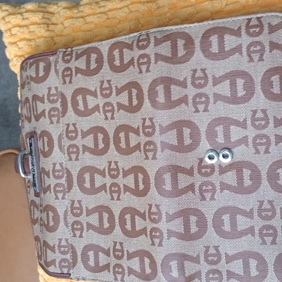 Etienne Aigner EST 1949 Brown Canvas Faux Leather Wallet Classic Design Pre-own - Picture 5 of 12